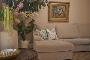 Dining Room- click for photo gallery